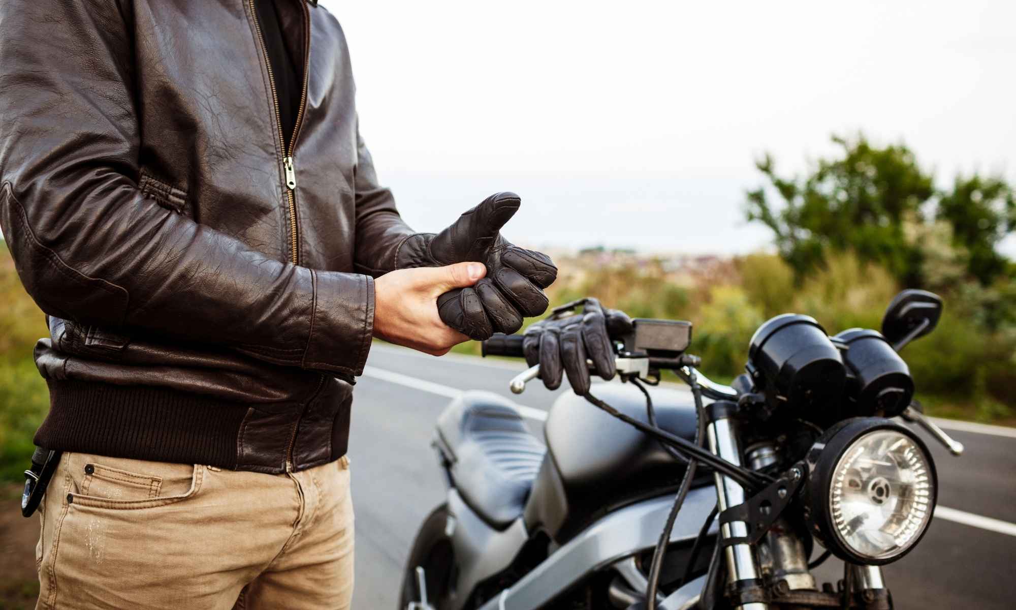 Leather Gloves for Winter: Warmth, Style, and Durability